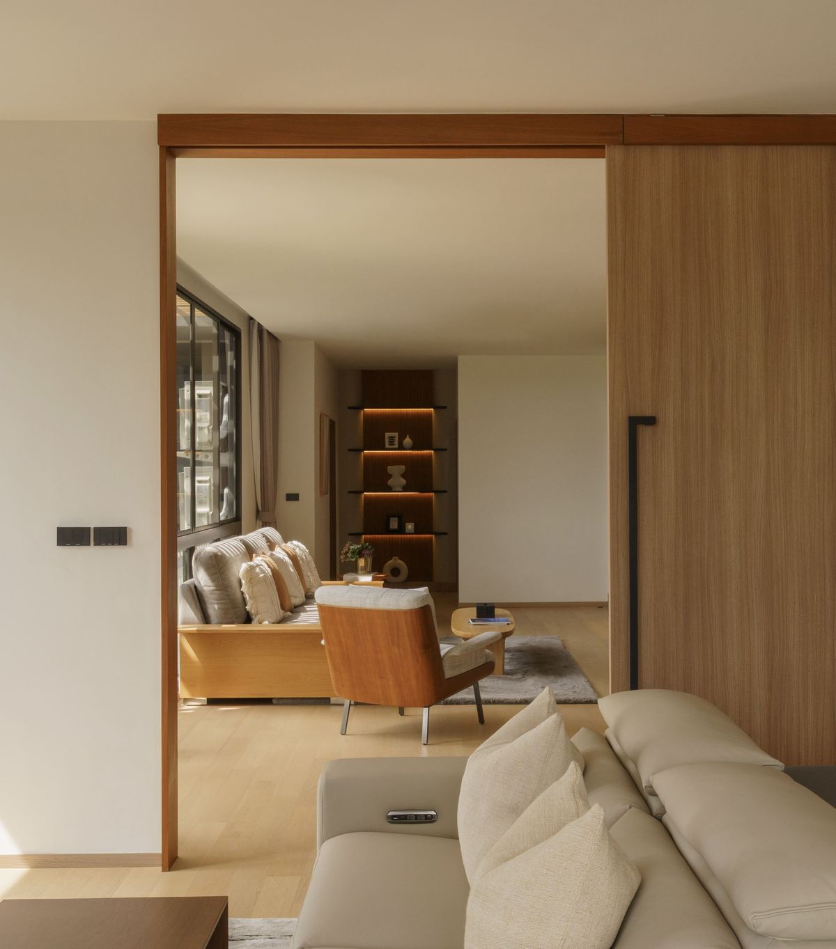 For SaleTownhomeLadprao101, Happy Land, The Mall Bang Kapi : 𝑨𝑹𝑩𝑶𝑹 𝑼𝑹𝑩𝑨𝑵 𝑳𝒂𝒅𝒑𝒓𝒂𝒐 𝑻𝒉𝒆 𝒍𝒂𝒔𝒕 𝒄𝒐𝒓𝒏𝒆𝒓 𝒉𝒐𝒖𝒔𝒆 🚈 𝑳𝒖𝒙𝒖𝒓𝒚 𝒉𝒐𝒖𝒔𝒆 𝒓𝒆𝒂𝒅𝒚 𝒕𝒐 𝒎𝒐𝒗𝒆 𝒊𝒏 𝑵𝒆𝒂𝒓 𝒍𝒆𝒂𝒅𝒊𝒏𝒈 𝒊𝒏𝒕𝒆𝒓𝒏𝒂𝒕𝒊𝒐𝒏𝒂𝒍 𝒔𝒄𝒉𝒐𝒐𝒍𝒔, 𝒐𝒏𝒍𝒚 𝟏𝟎 𝒎𝒊𝒏𝒖𝒕𝒆𝒔 𝑷𝒓𝒊𝒄𝒆 𝟑𝟗.𝟗 𝑴𝒃. 