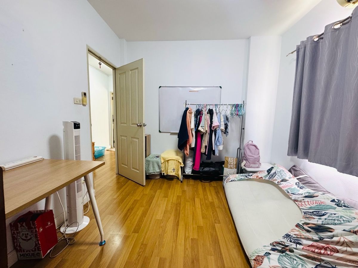 For SaleHouseRama5, Ratchapruek, Bangkruai : Chuan Chuen Pinklao Project, big house, good location, road in front of the house, 12 meters wide