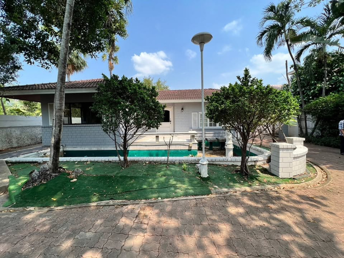 ให้เช่าบ้านแจ้งวัฒนะ เมืองทอง : จะเตรียม ให้สวยงาม เรียบร้อย ก่อนเข้าอยู่ 100% บ้านเดี่ยว ตกแต่งด้วยหินอ่อน 4ห้องนอน ในเมืองทองธานี