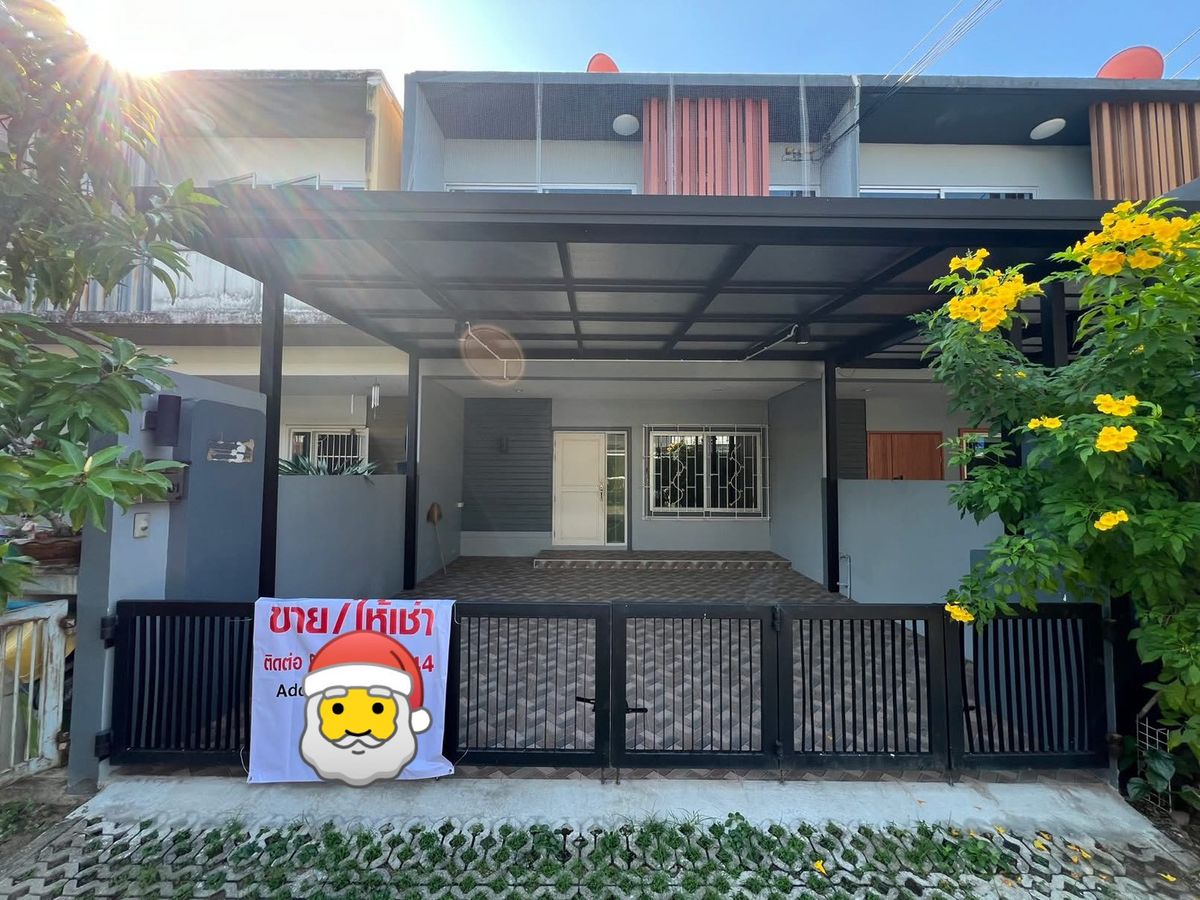 ให้เช่าทาวน์โฮมโชคชัย4 ลาดพร้าว71 : 🏡 ให้เช่าทาวน์โฮม 2 ชั้น The Plant Citi ลาดพร้าว 71 (นาคนิวาส 48) พร้อมอยู่ ทำเลดีมาก‼️ 📍ทำเลทองใจกลางลาดพร้าว เข้า-ออกได้หลายเส้นทาง ใกล้แหล่งชุมชน สะดวกทุกการเดินทาง 🏠 บ้านใหม่ สะอาด เงียบสงบ เป็นส่วนตัว หมู่บ้านมีรปภ. 24 ชม.