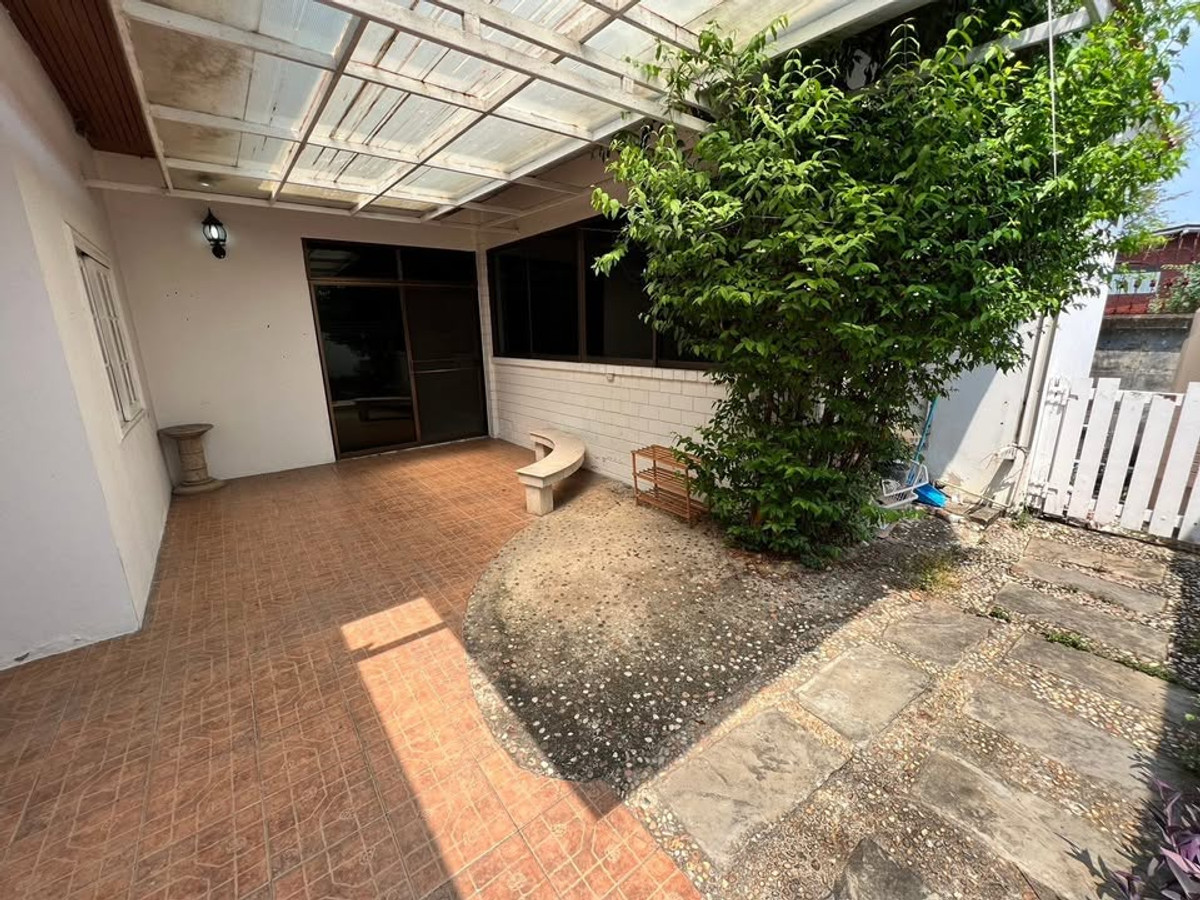 ให้เช่าบ้านแจ้งวัฒนะ เมืองทอง : จะเตรียม ให้สวยงาม เรียบร้อย ก่อนเข้าอยู่ 100% บ้านเดี่ยว ตกแต่งด้วยหินอ่อน 4ห้องนอน ในเมืองทองธานี