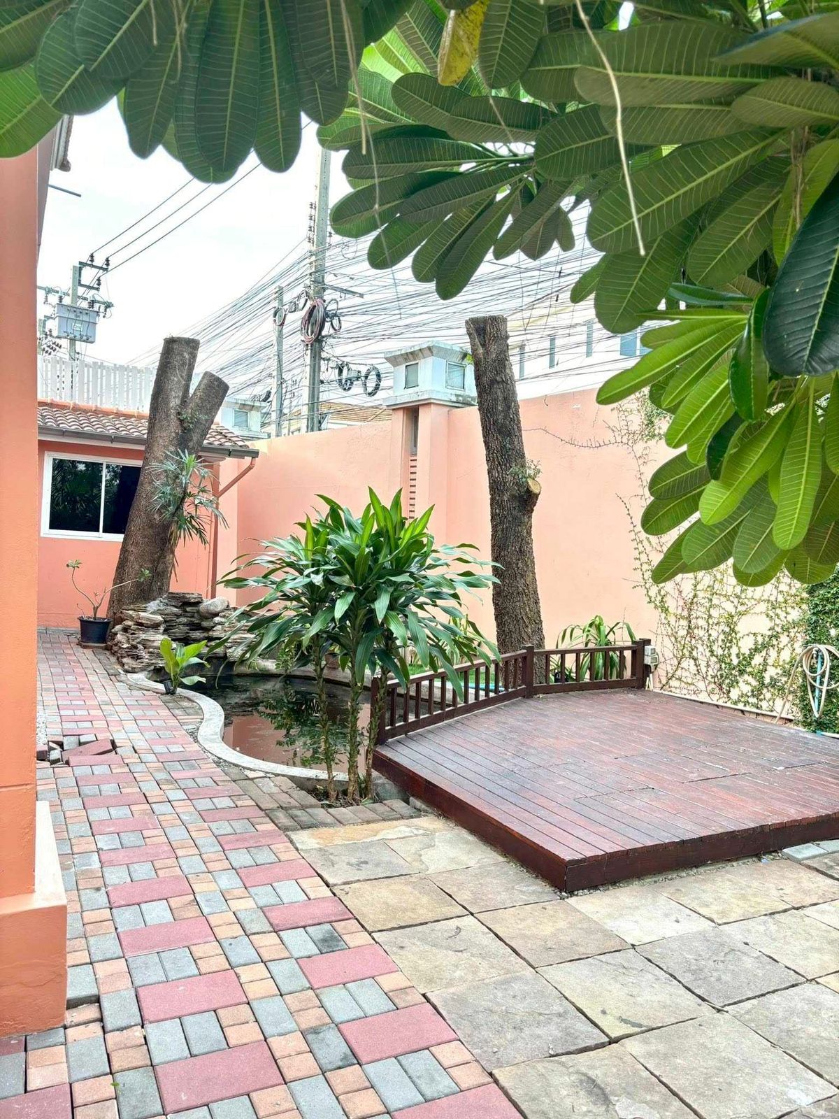 ให้เช่าบ้านพัฒนาการ ศรีนครินทร์ : ให้เช่าบ้านกรองทอง วิลล่าพาร์ค กรุงเทพกรีฑา 7 