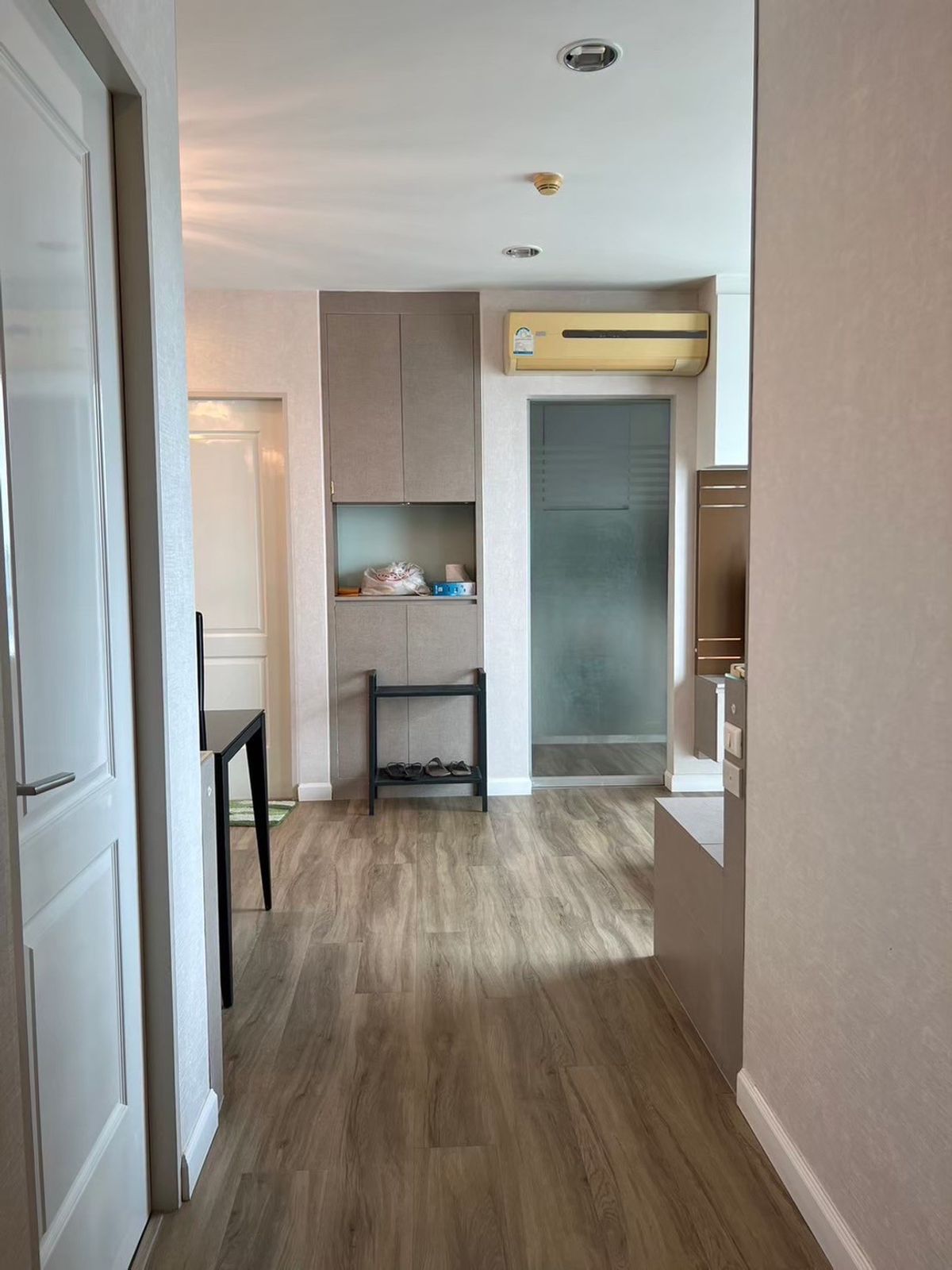 ขายคอนโดวงเวียนใหญ่ เจริญนคร : For Sale Condo Q House Condo Sathorn  (S15-34429)