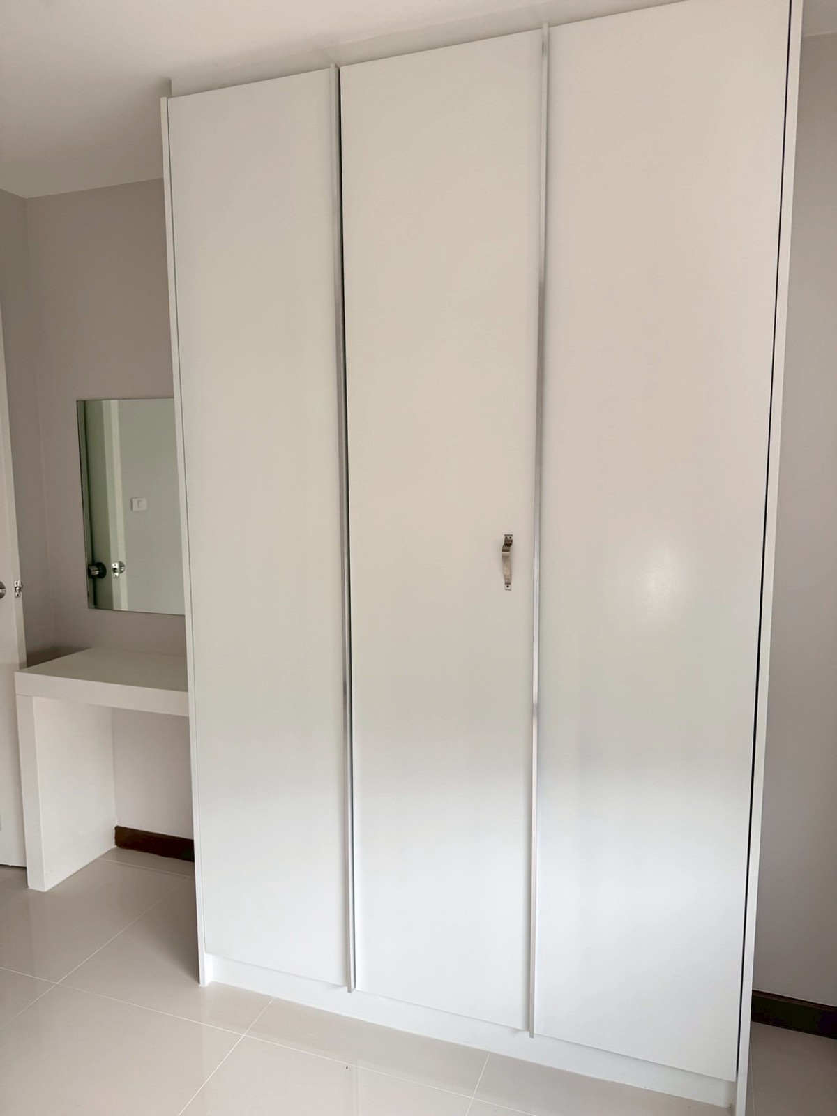 ให้เช่าคอนโดพระราม 9 เพชรบุรีตัดใหม่ RCA : ให้ เช่า ด่วน Life asoke 1Bedroom ไลฟ์ อโศก (ห้องพร้อมอยู่)