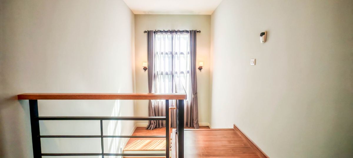 For SaleHouseRathburana, Suksawat : Modern style house for sale, Centro Rama 2-Phuttha Bucha, near the expressway, convenient to connect to Sathorn