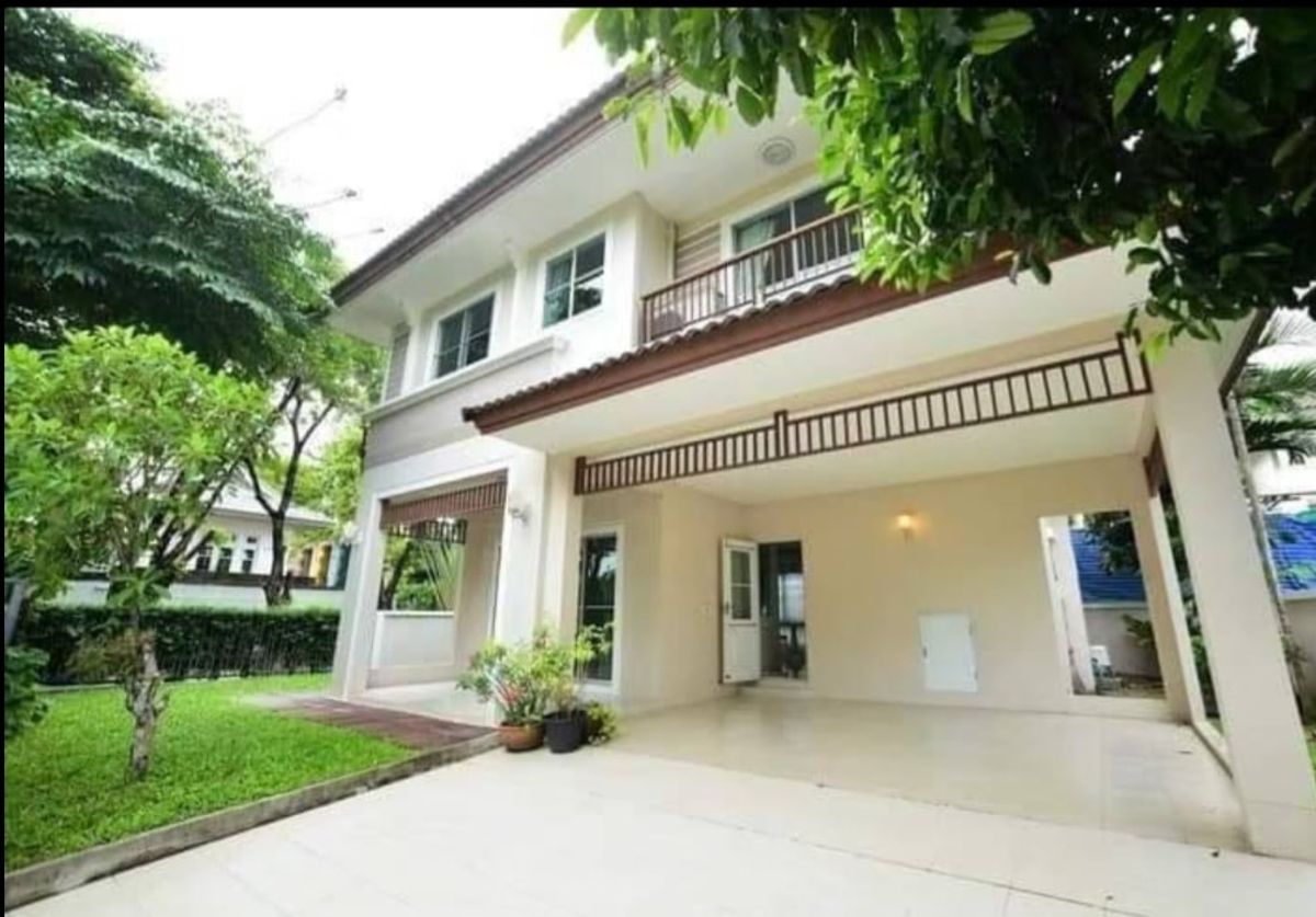 ให้เช่าบ้านแจ้งวัฒนะ เมืองทอง : บ้านเดี่ยว 2 ชั้น ตกแต่งสวยงาม ให้เช่า ย่านปากเกร็ด-นนทบุรี ใกล้แอ็กซ์ สตูดิโอ เพียง 3.6 กม.