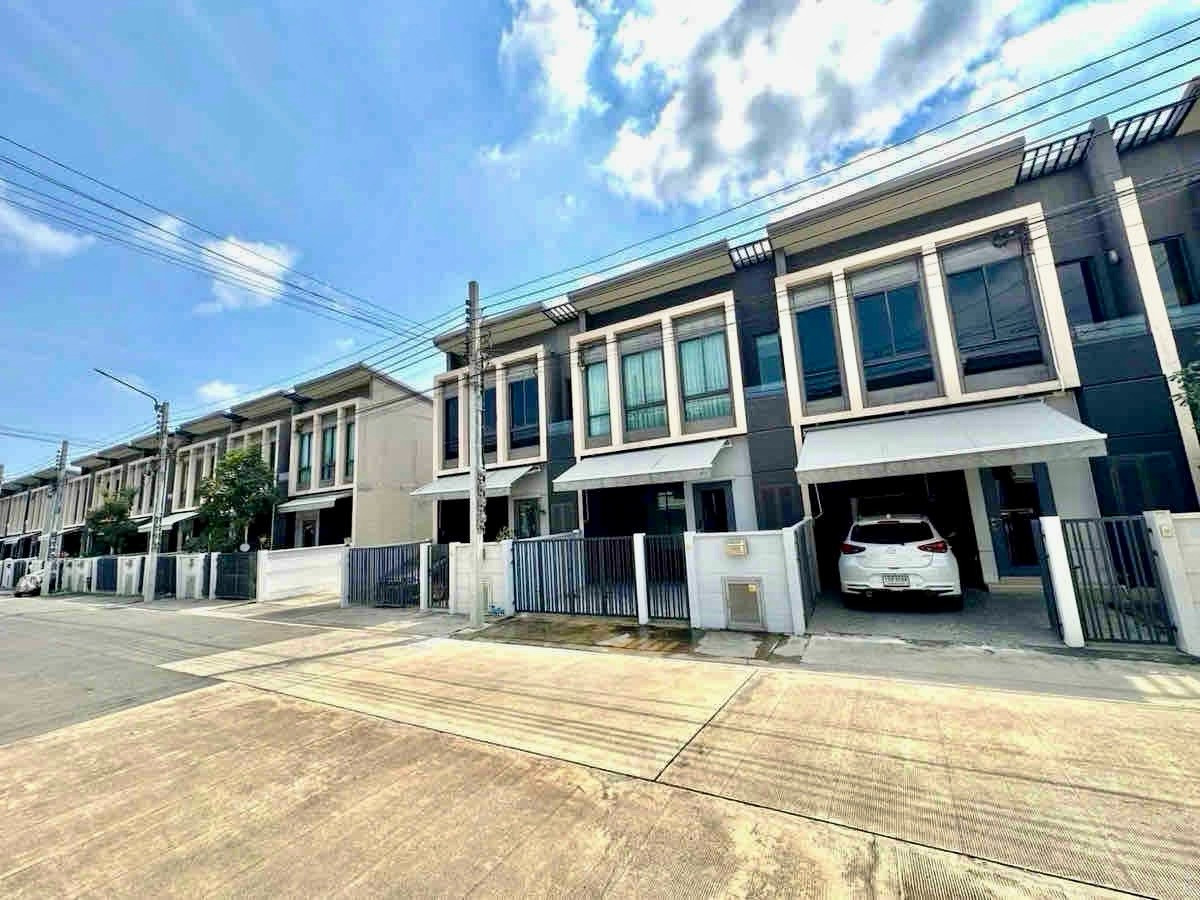 ให้เช่าทาวน์โฮมสมุทรปราการ สำโรง : ✅ให้เช่า✅พลีโน่ สุขุมวิท-บางนา🔥Close to Mega Bangna