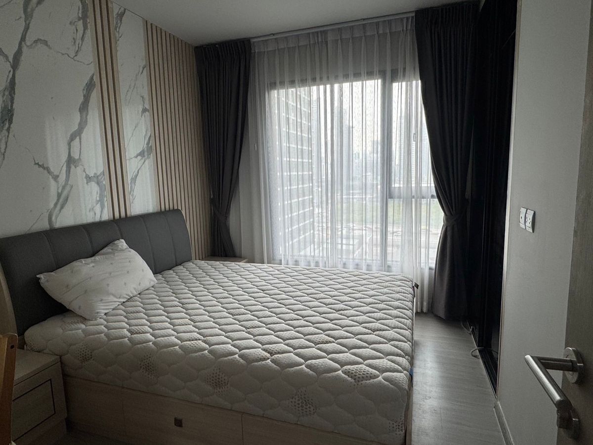 For RentCondoRama9, Petchburi, RCA : Life Asoke Rama 9 for Rent