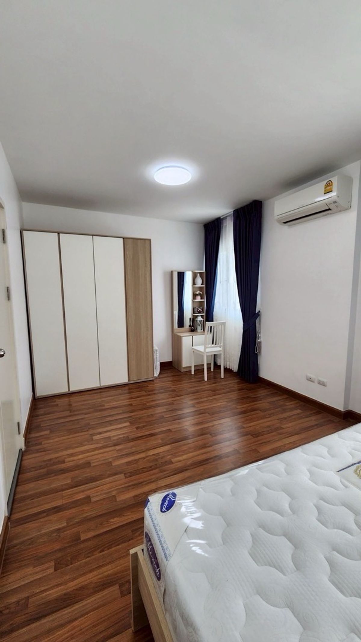 For RentHousePattanakan, Srinakarin : 💥ForRent💥3Bed • Pruksa Ville 57 Pattanakarn 🚝 Near Airportlink Huamark , BTS Onnut 🏡 Ready to move in ‼️  Fully Furnished ✨