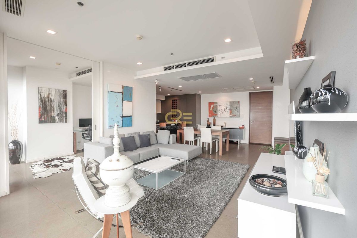ให้เช่าคอนโดวงเวียนใหญ่ เจริญนคร : The River by Raimon Land - Luxury Mid Floor 2 Beds Condo for Rent! 