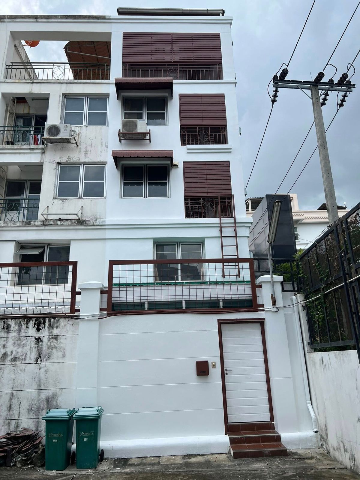For RentShop HouseLadprao101, Happy Land, The Mall Bang Kapi : For Rent Nirvana Park Ladprao 112 - Ramkhamhaeng 53 ** Special discount 10% ** Property Code J004 Contact Line ID: nudlee