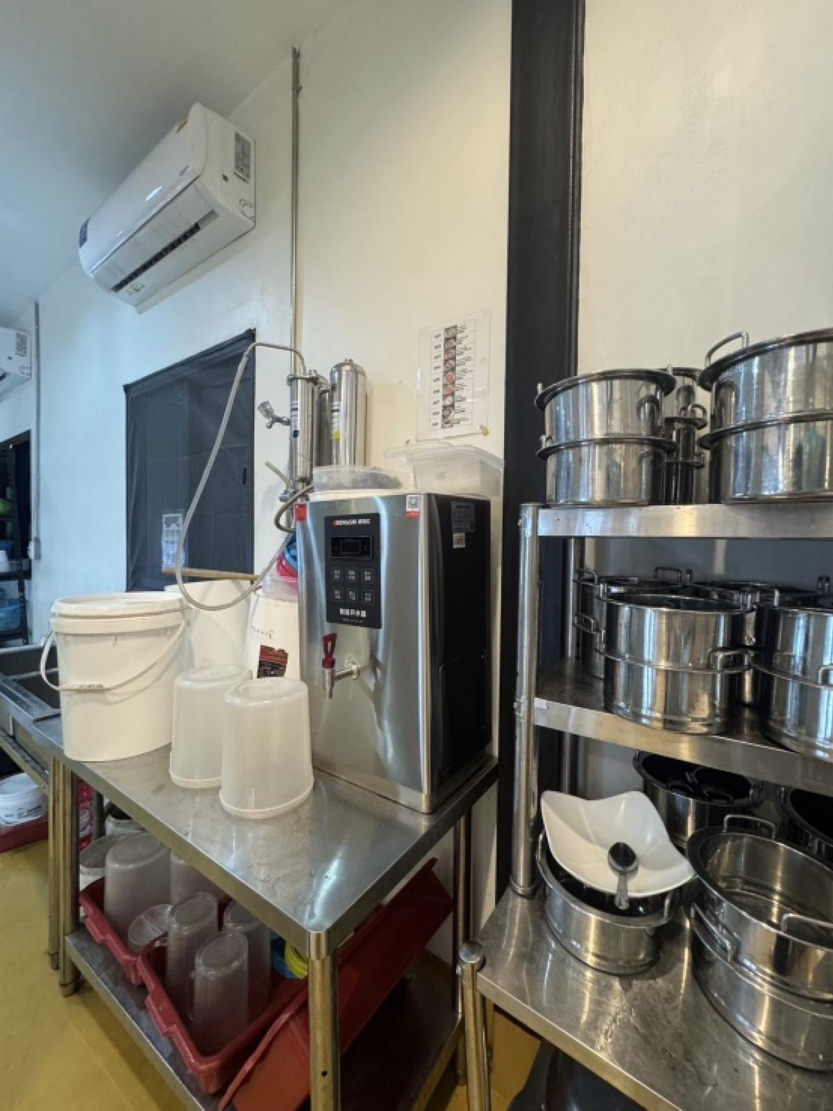 ขายร้านค้า/ตลาดนัดสมุทรปราการ สำโรง : เซ้นร้านสุกี้ สมุทรปราการ ใกล้ชุมชน พร้อมดำเนินการต่อ