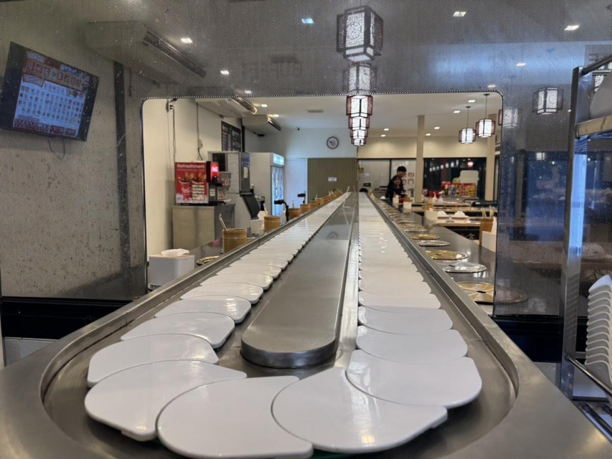 ขายร้านค้า/ตลาดนัดสมุทรปราการ สำโรง : เซ้นร้านสุกี้ สมุทรปราการ ใกล้ชุมชน พร้อมดำเนินการต่อ