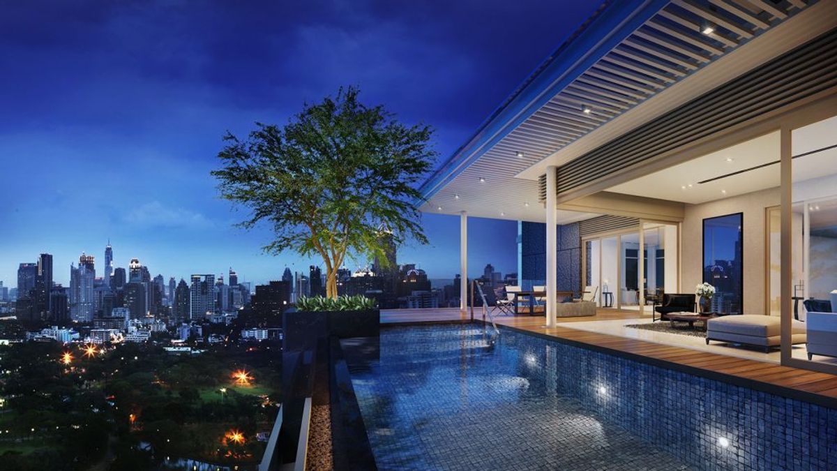 For SaleCondoWitthayu, Chidlom, Langsuan, Ploenchit : Best price ever!! 2 beds with big size ✨185 Rajadamri✨2 beds 2 baths, Size 102 sqm., near BTS / MRT Ratchadamri (0.3 km) Tel.0982645161 