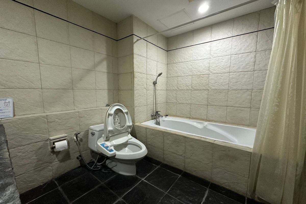 คอนโดสุขุมวิท อโศก ทองหล่อ : 🔥 สำหรับขาย - เช่า !!🔥 Code C20240900059..........Asoke Place, 1 ห้องนอน, 1 ห้องน้ำ, ชั้นสูง, แต่งครบ, พร้อมเข้าอยู่, ราคาพิเศษ!!📣📣