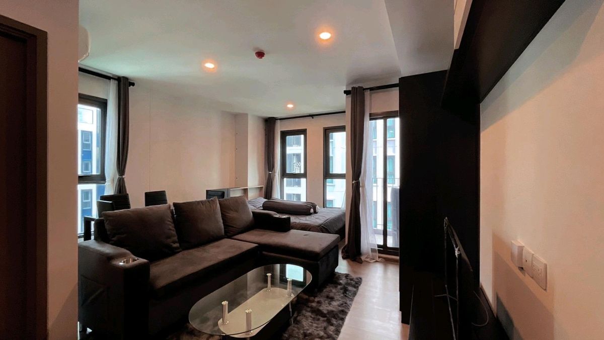 For RentCondoKasetsart, Ratchayothin : Condo for rent as Pai Ratchayothin (15000)