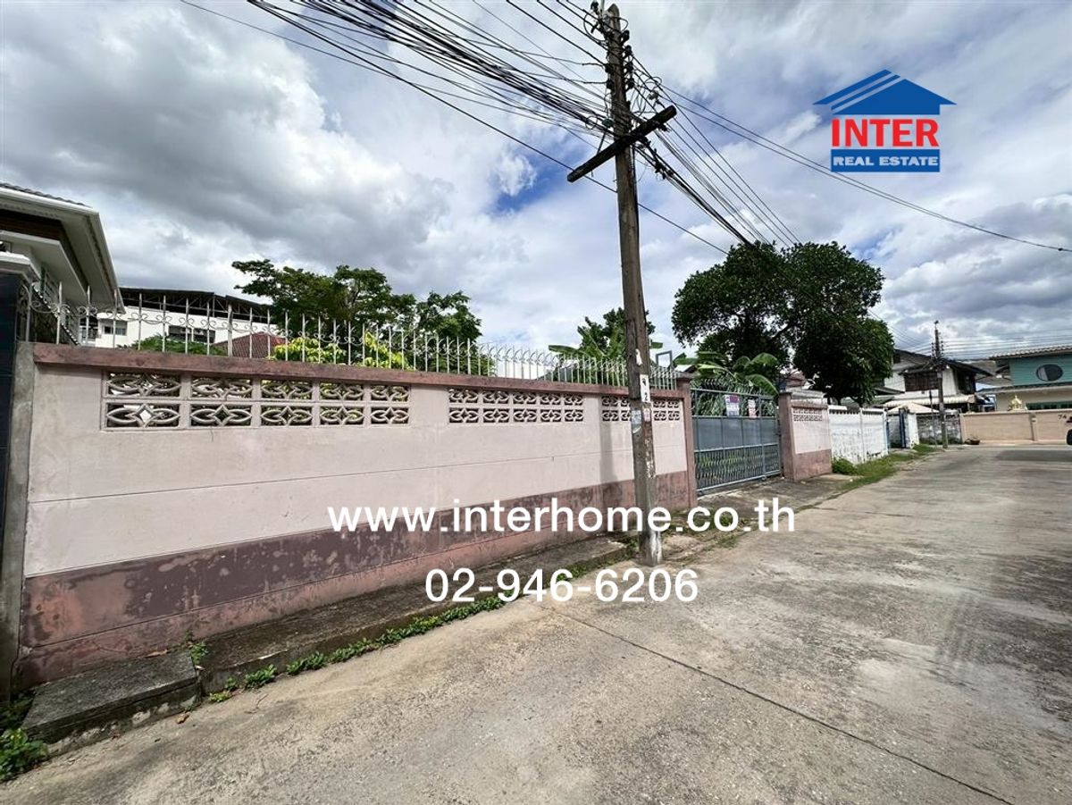 ขายที่ดินโชคชัย4 ลาดพร้าว71 : ที่ดินเปล่า 102 ตร.ว. ที่ดินเปล่า ซอยลาดพร้าววังหิน14 แยก5 ถนนลาดพร้าว ถนนรัชดาภิเษก ถนนโชคชัยสี่ เขตบางกะปิ กรุงเทพมหานคร