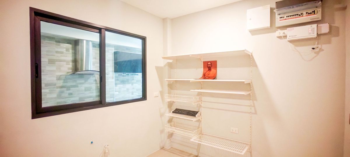 For SaleHouseRathburana, Suksawat : Modern style house for sale, Centro Rama 2-Phuttha Bucha, near the expressway, convenient to connect to Sathorn