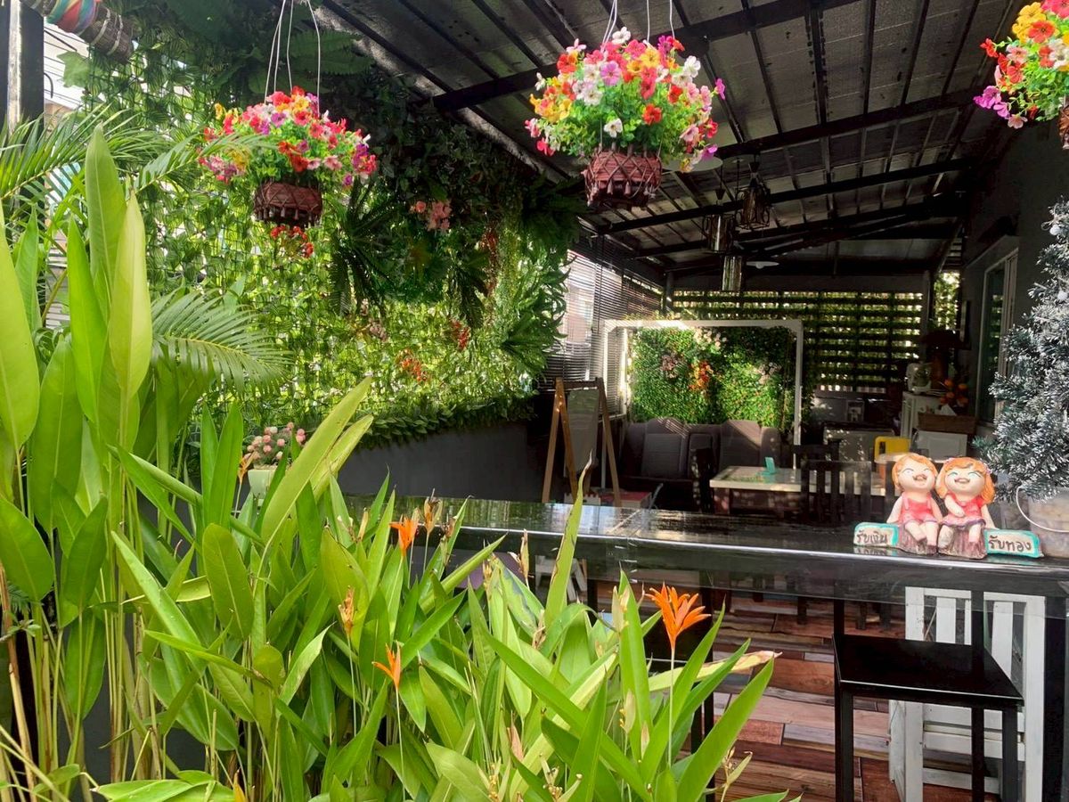 For SaleTownhomePattanakan, Srinakarin : Sell townhouse behind the corner Village Village, Phatthanakan 38, near APL Hua Mak (N.1788)