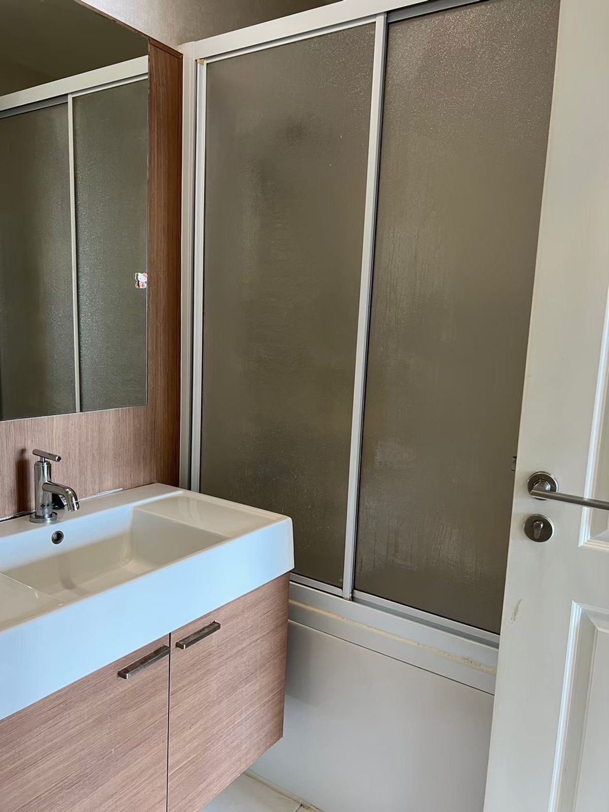 ขายคอนโดวงเวียนใหญ่ เจริญนคร : For Sale Condo Q House Condo Sathorn  (S15-34429)