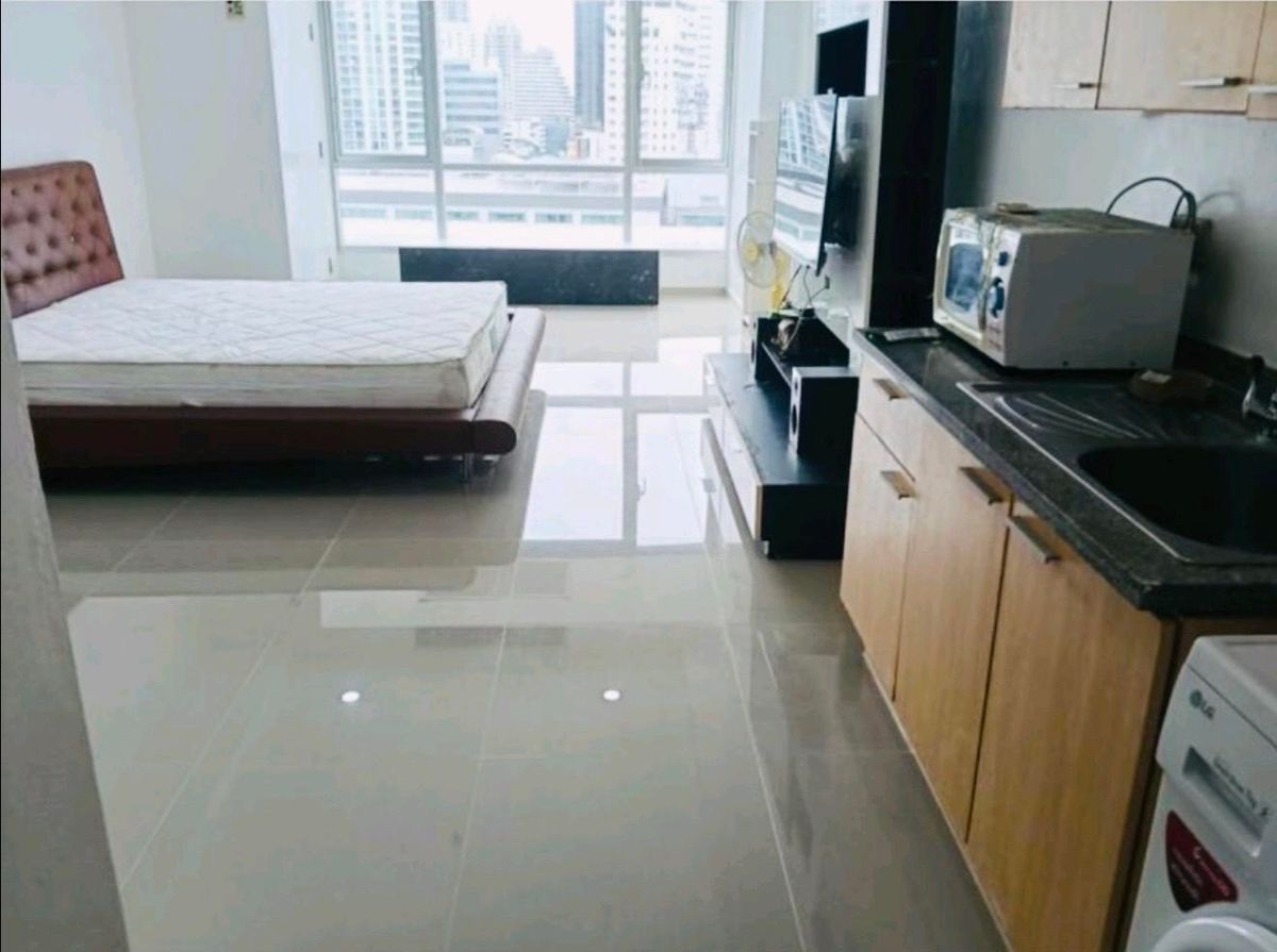 ให้เช่าคอนโดนานา : คอนโดใจกลางอโศกพร้อมเช่า สุขุมวิท 13🌈 ใกล้ BTS MRT Terminal21 สะดวกสุดๆ🌈Trendy  Condo 