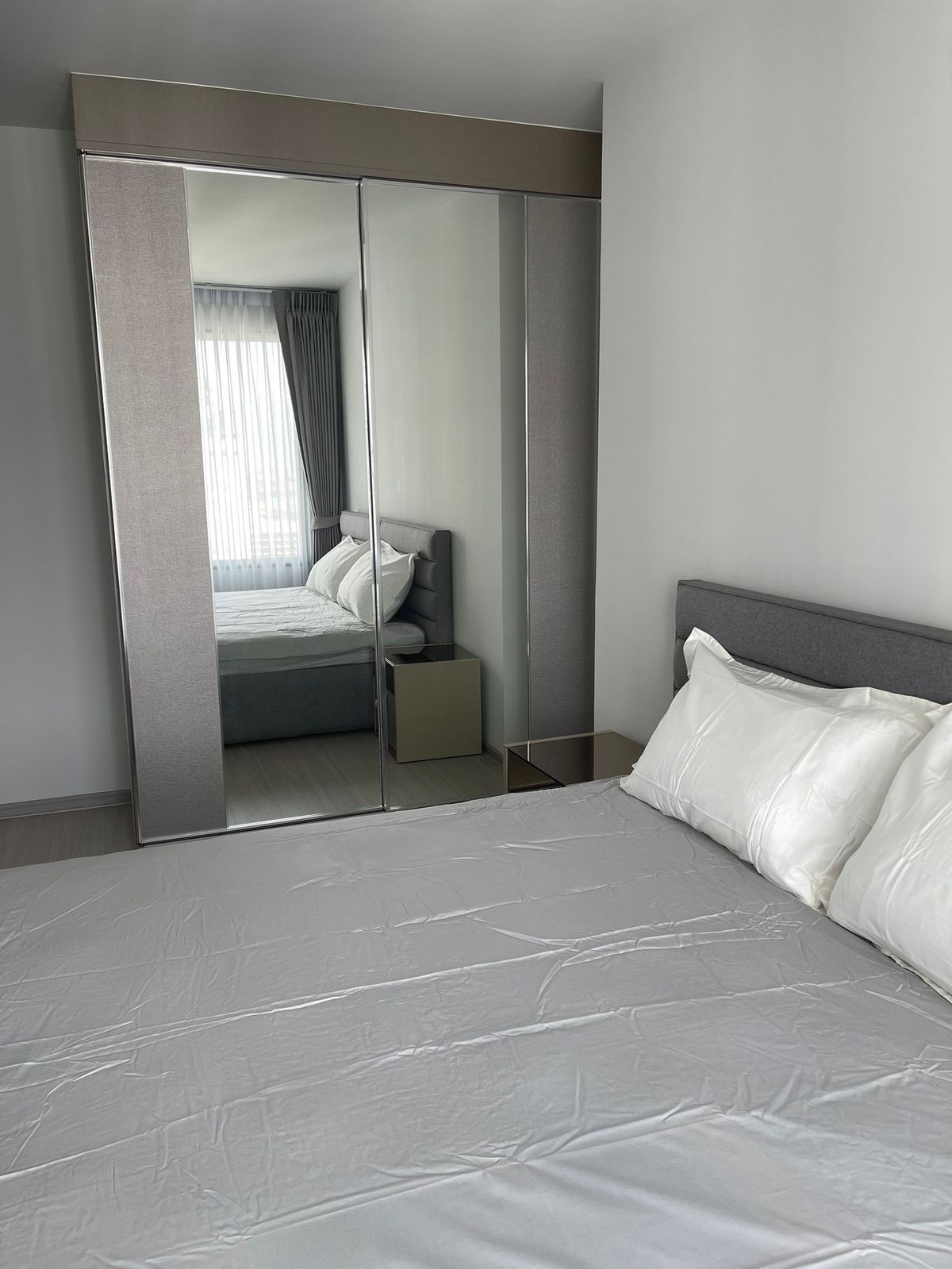 For RentCondoLadprao, Central Ladprao : !! Beautiful room for rent. Life Ladprao condo near BTS five Lat Phrao Intersection.