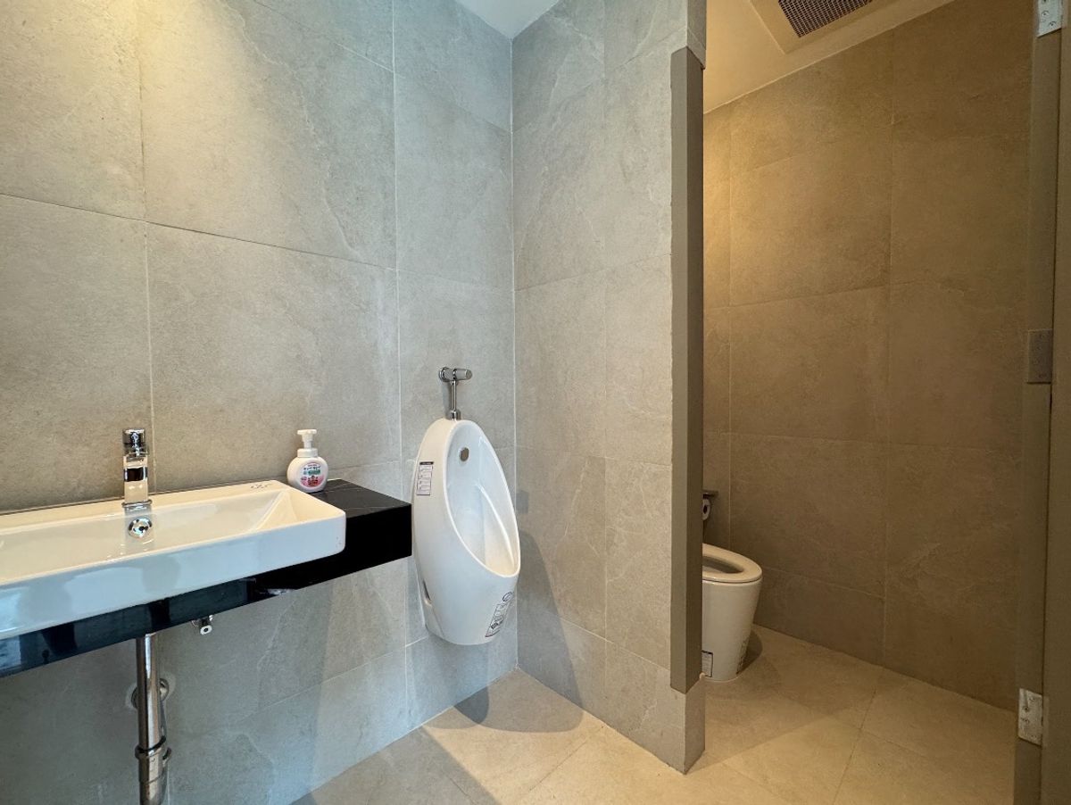 ให้เช่าร้านค้า/ตลาดนัดสุขุมวิท อโศก ทองหล่อ : ปล่อยเช่า พื้นที่ทำธุรกิจ พร้อมพงษ์ สุขุมวิท ทำเลซอย ใกล้ ห้าง เอ็มควอเทียร์ เหมาะ คาเฟ่ ร้านกาแฟ เบเกอรี่ คลินิก ซาลา ร้านเสริมสวย ช็อปสินค้า