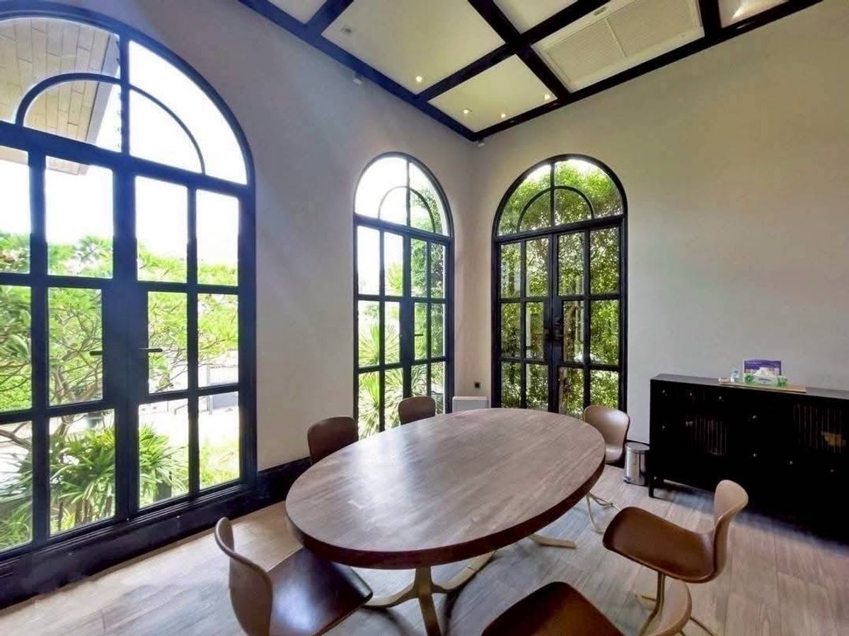 HouseChaengwatana, Muangthong : 3 -storey detached house, Muang Thong Thani Soi Project 5