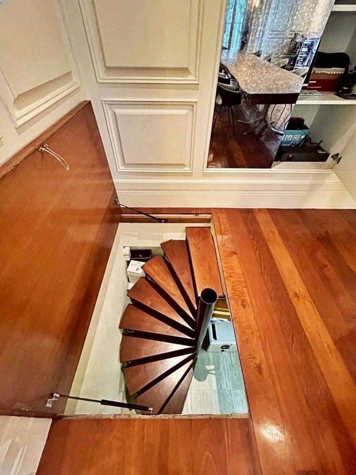 HouseChaengwatana, Muangthong : 3 -storey detached house, Muang Thong Thani Soi Project 5