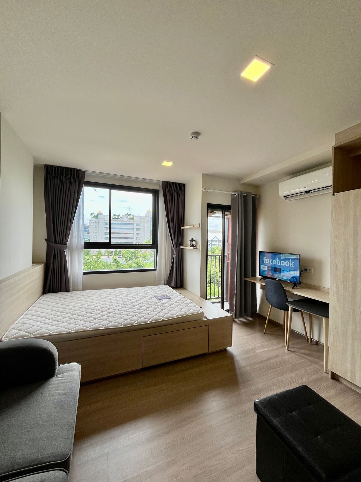 For SaleCondoBangna, Bearing, Lasalle : Condo for sale, The Move Bangna