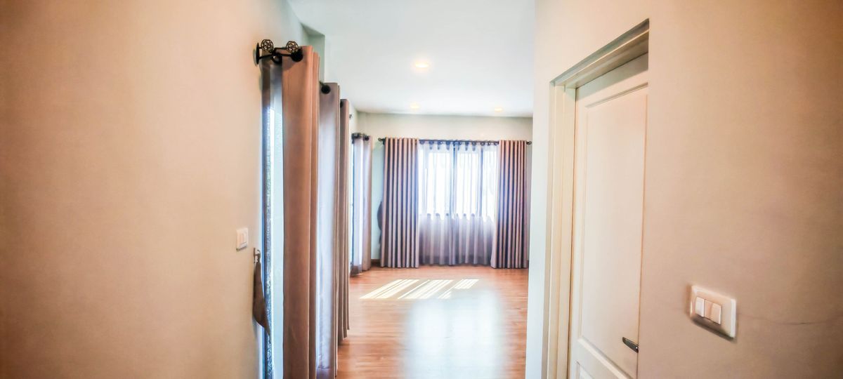 For SaleHouseRathburana, Suksawat : Modern style house for sale, Centro Rama 2-Phuttha Bucha, near the expressway, convenient to connect to Sathorn