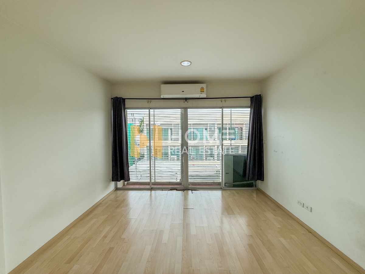 ขายทาวน์โฮมพัฒนาการ ศรีนครินทร์ : ทาวน์โฮม โนเบิล คิวบ์ พัฒนาการ / 3 ห้องนอน (ขาย), Noble Cube Pattanakarn / Townhome 3 Bedrooms (FOR SALE) PALM865