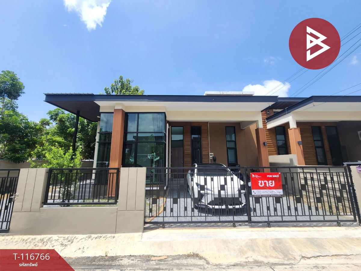 For SalePattaya, Bangsaen, Chonburi : Twin house for sale, Saenmanee Village, Santa Nakorn (Sanmanee Laguna) Chon Buri