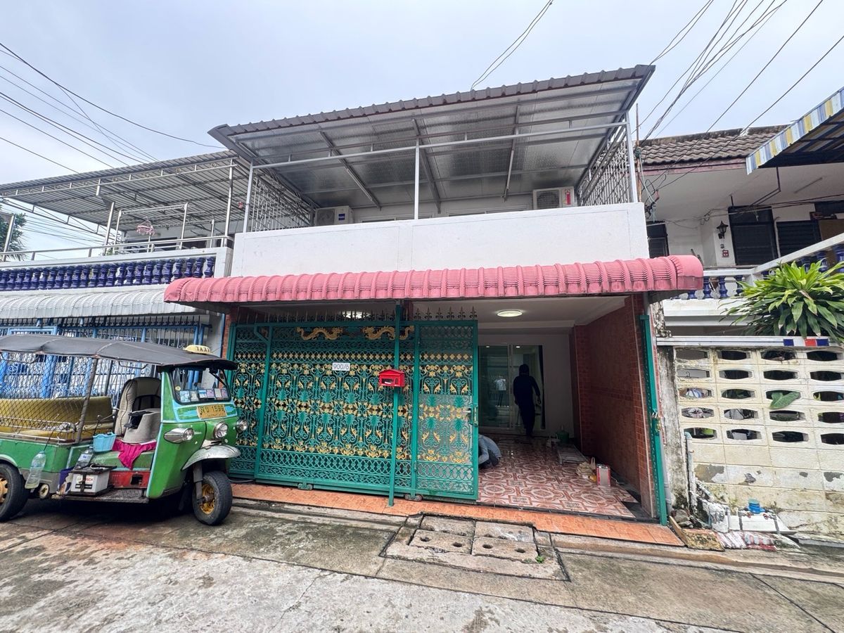 For RentTownhomeRatchadapisek, Huaikwang, Suttisan : 🏡 Ban Huai Khwang, Ratchada 18 Rent 3 bedrooms, 2 bathrooms, new renovated ✨