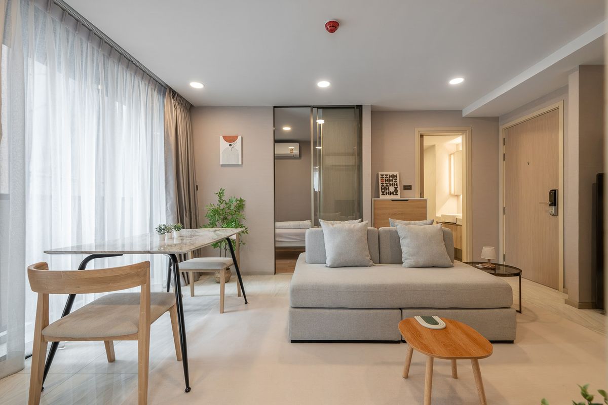 ให้เช่าคอนโดสุขุมวิท อโศก ทองหล่อ : For Rent Walden Asoke 