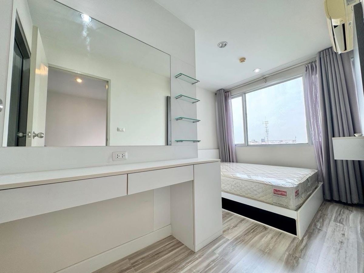 For RentCondoRama5, Ratchapruek, Bangkruai : For rent/selling room 1 Bed, Angel Condo condition, Sammakorn, near MRT, Bang Rak Yai Station The room is ready to stay, no need to repair.