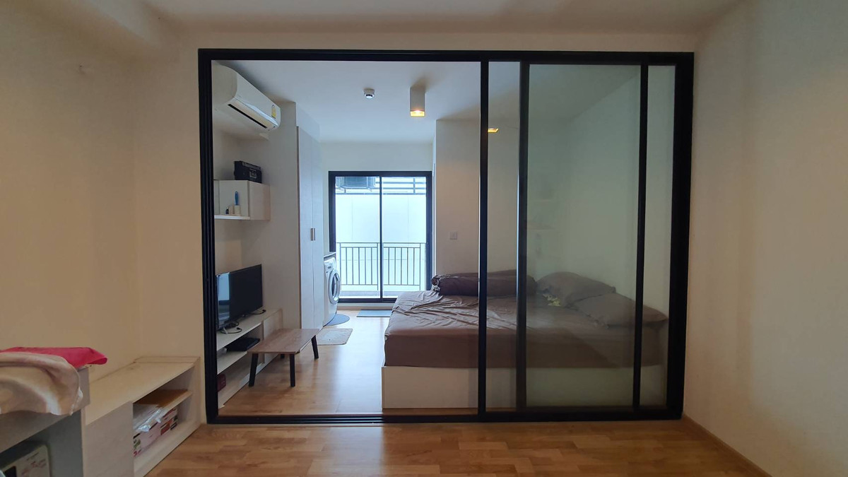 For SaleCondoSamut Prakan,Samrong : 📍 Installment starting at 5, xxx baht/ condo behind the Imperial BTS Samrong, the room is like a 1 hand.