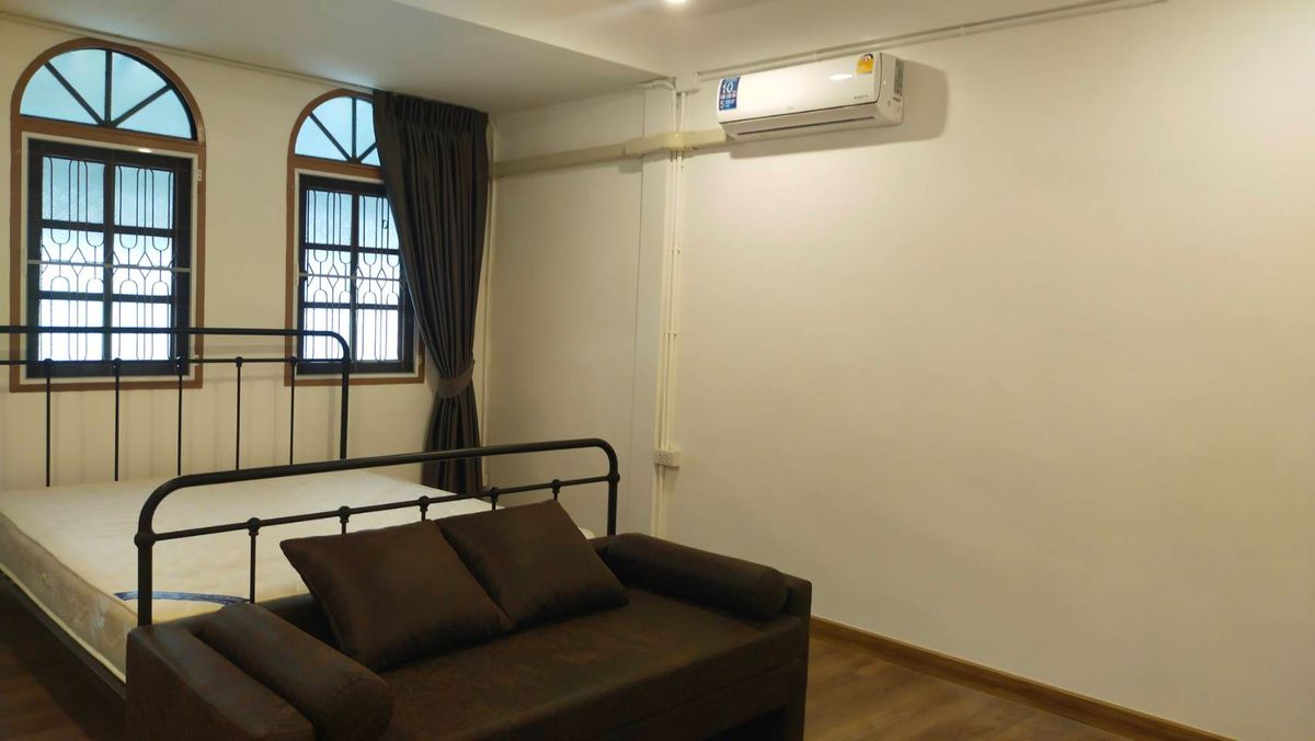 For RentTownhomeBang Sue, Wong Sawang, Tao Pun : Ready to rent Townhouse, beautifully decorated near MRT, thin hidden