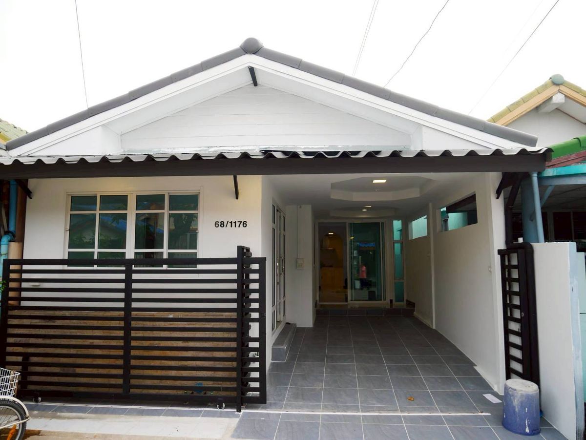 ขายทาวน์โฮมมีนบุรี-ร่มเกล้า : S2924 ขายบ้านเดี่ยว1ชั้น รีโนเวทใหม่ หมู่บ้านอมรทรัพย์ อยู่วิทยา 18  