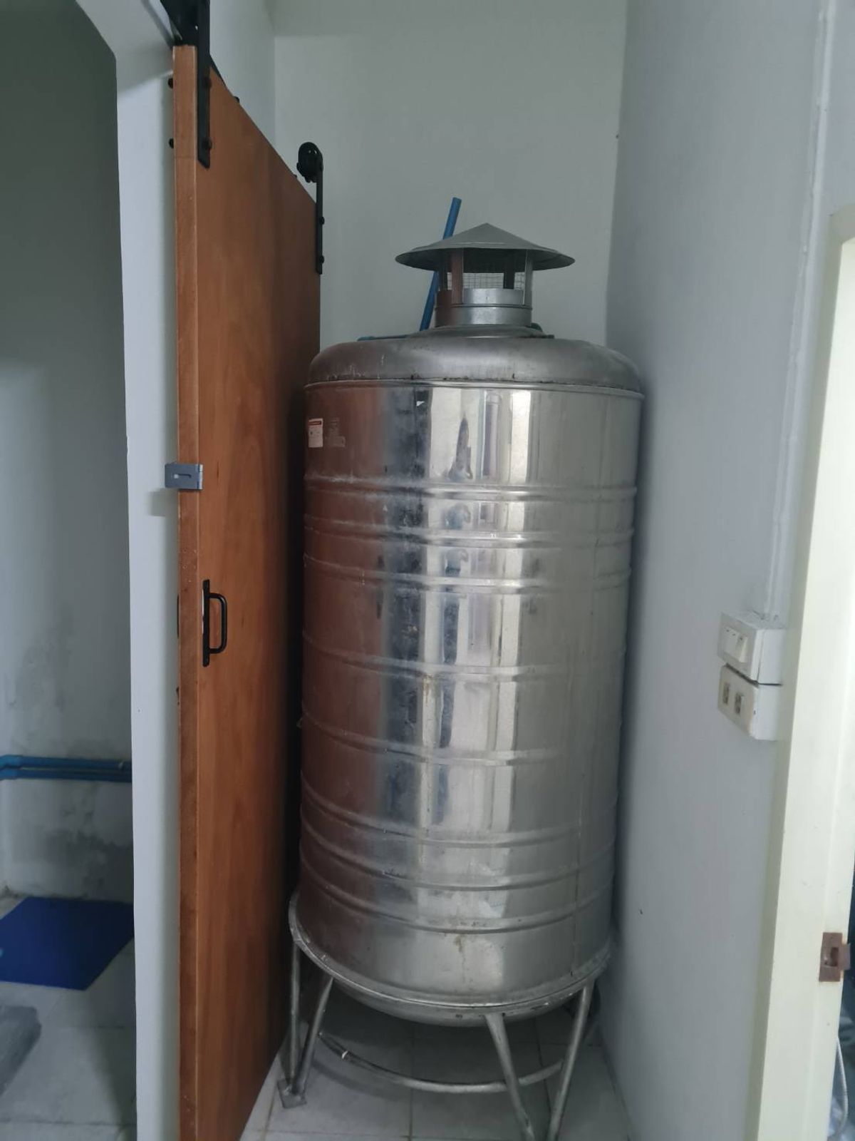 อาคารพาณิชย์โชคชัย4 ลาดพร้าว71 : 🔥ขายตึกแถว 3ชั้น ลาดพร้าว-โชคชัย4 สามารถเช่าทำออฟฟิศ หรือเปิดร้านอาหารได้ (ขายพร้อมผู้เช่า)