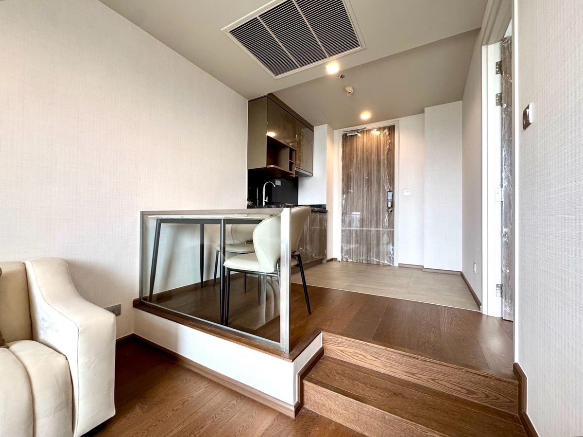 ขายคอนโดสุขุมวิท อโศก ทองหล่อ : 1Bed Stack Series Last Unit ผ่อน 20,000 ปล่อยเช่าสูงสุด 35,000 โปรปิดตึก โทร 0946503223