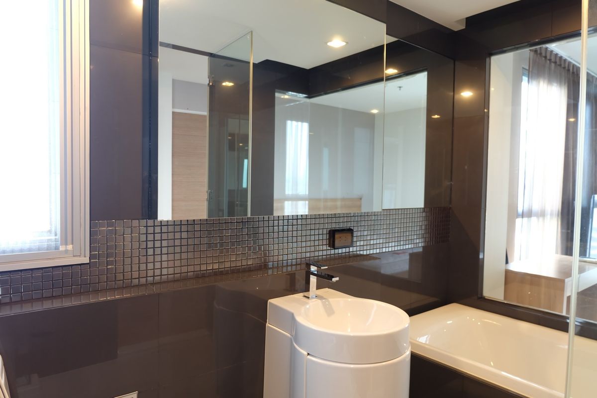 For SaleCondoOnnut, Udomsuk : Selling room at Rhythm Sukhumvit 50 Price 8,500,000 baht [MKS250731]