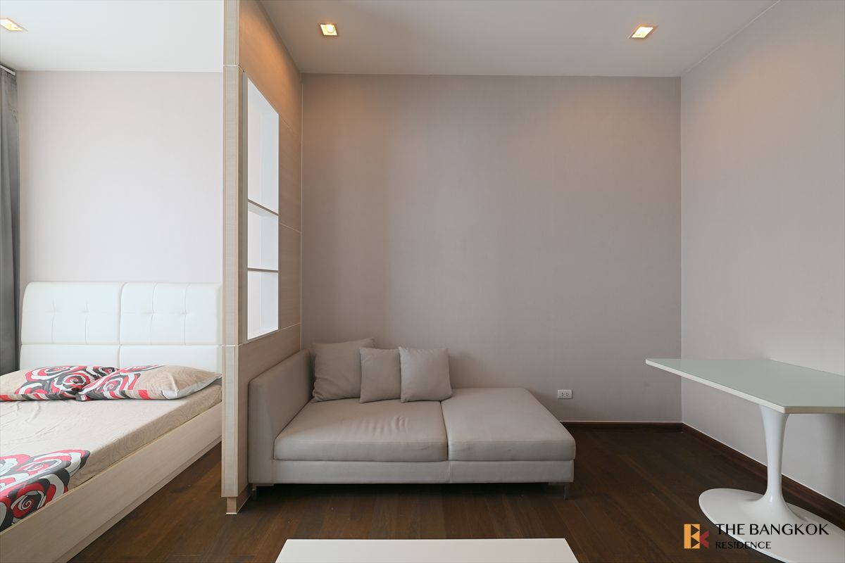 For RentCondoRama9, Petchburi, RCA : Q Asoke💥High-Rental Demand Condo in Prime Asoke Location, Near MRT Phetchaburi &  ARL Makkasan