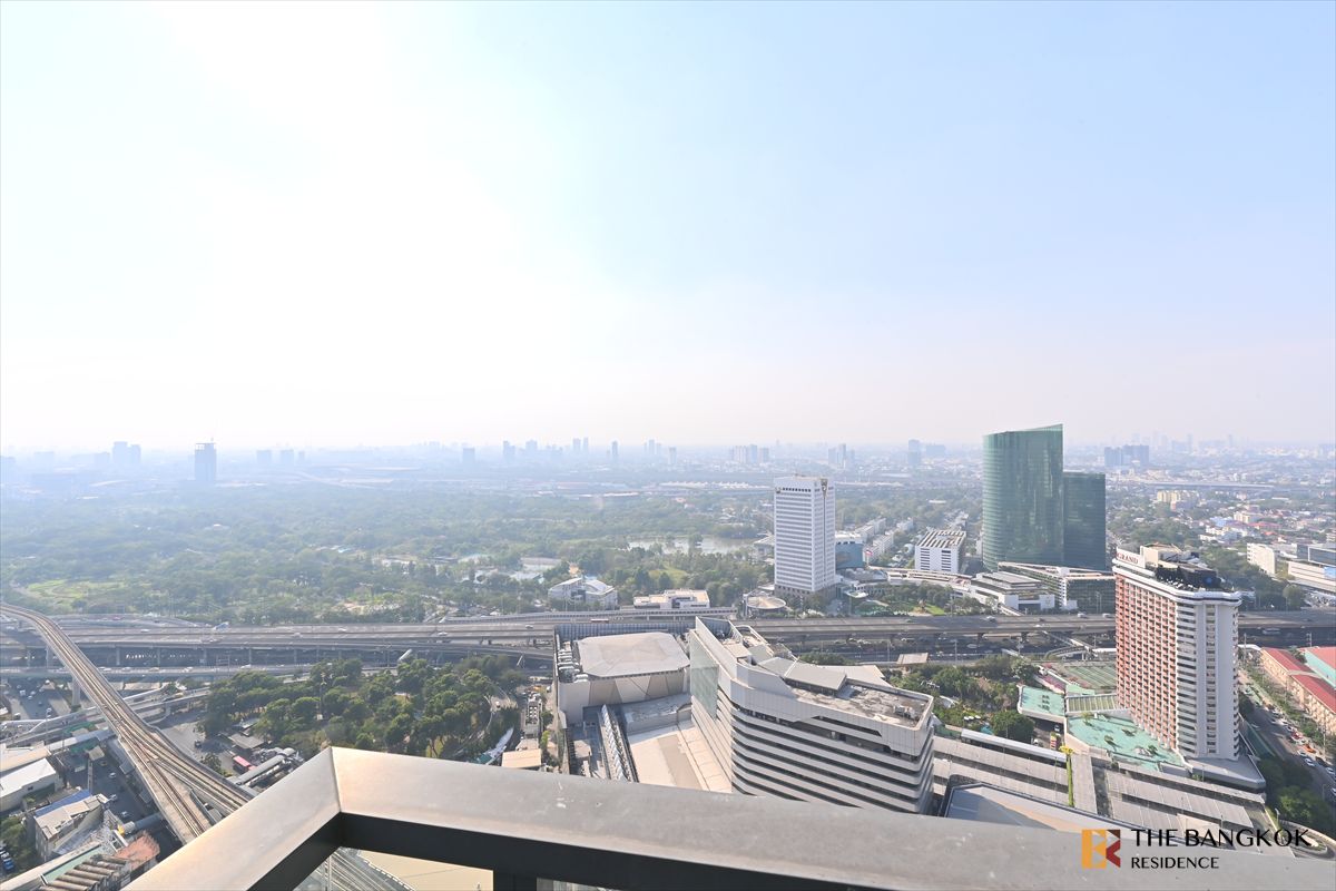 For SaleCondoLadprao, Central Ladprao : 🏙️ Stylish high-floor unit at M Ladprao 🐾 Pet-friendly, near BTS Ha Yaek Lat Phrao
