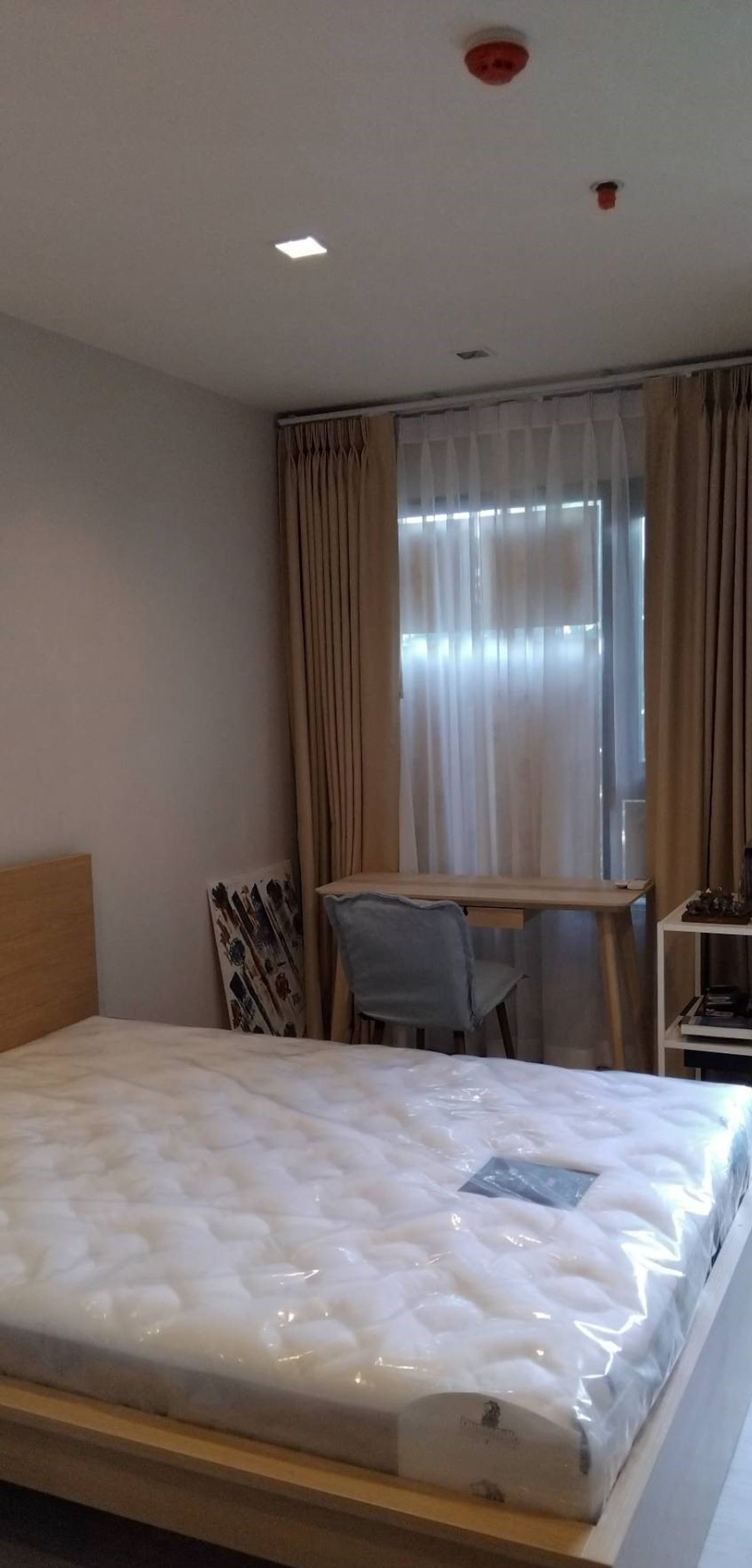 For SaleCondoThaphra, Talat Phlu, Wutthakat : Pool View close to BTS Talad Plu, Fully furnished, Sell with tenant 081-245-7349