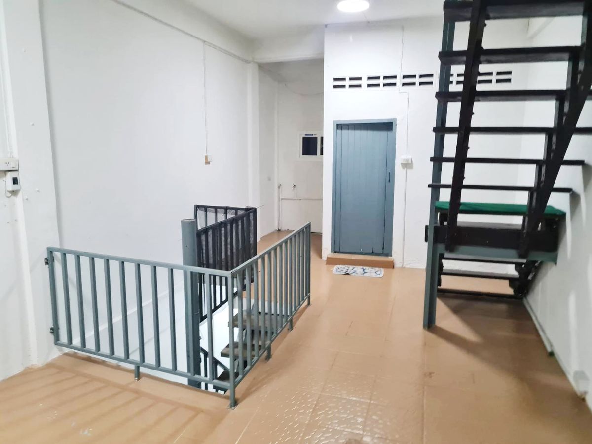 อาคารพาณิชย์โชคชัย4 ลาดพร้าว71 : 🔥ขายตึกแถว 3ชั้น ลาดพร้าว-โชคชัย4 สามารถเช่าทำออฟฟิศ หรือเปิดร้านอาหารได้ (ขายพร้อมผู้เช่า)