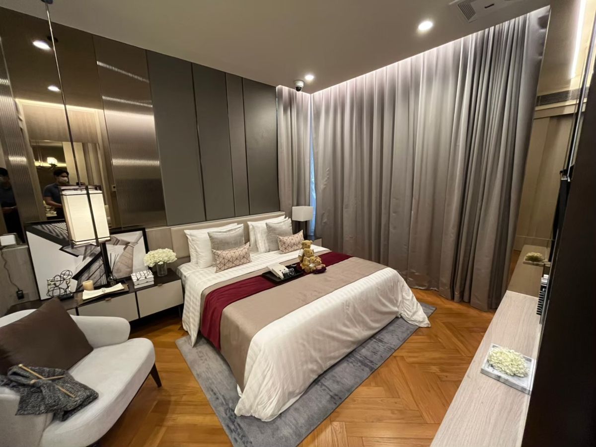 ขายคอนโดสุขุมวิท อโศก ทองหล่อ : คอนโดหรู ติด รร นานาชาติ St. Andrews ใกล้ BTS เอกมัย และ พระโขนง  081-245-7349