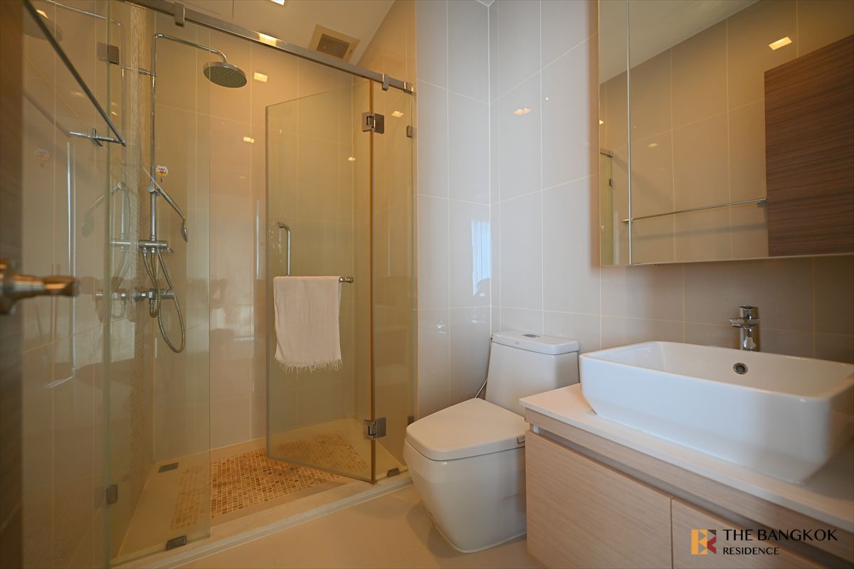 For RentCondoRama9, Petchburi, RCA : Q Asoke💥High-Rental Demand Condo in Prime Asoke Location, Near MRT Phetchaburi &  ARL Makkasan