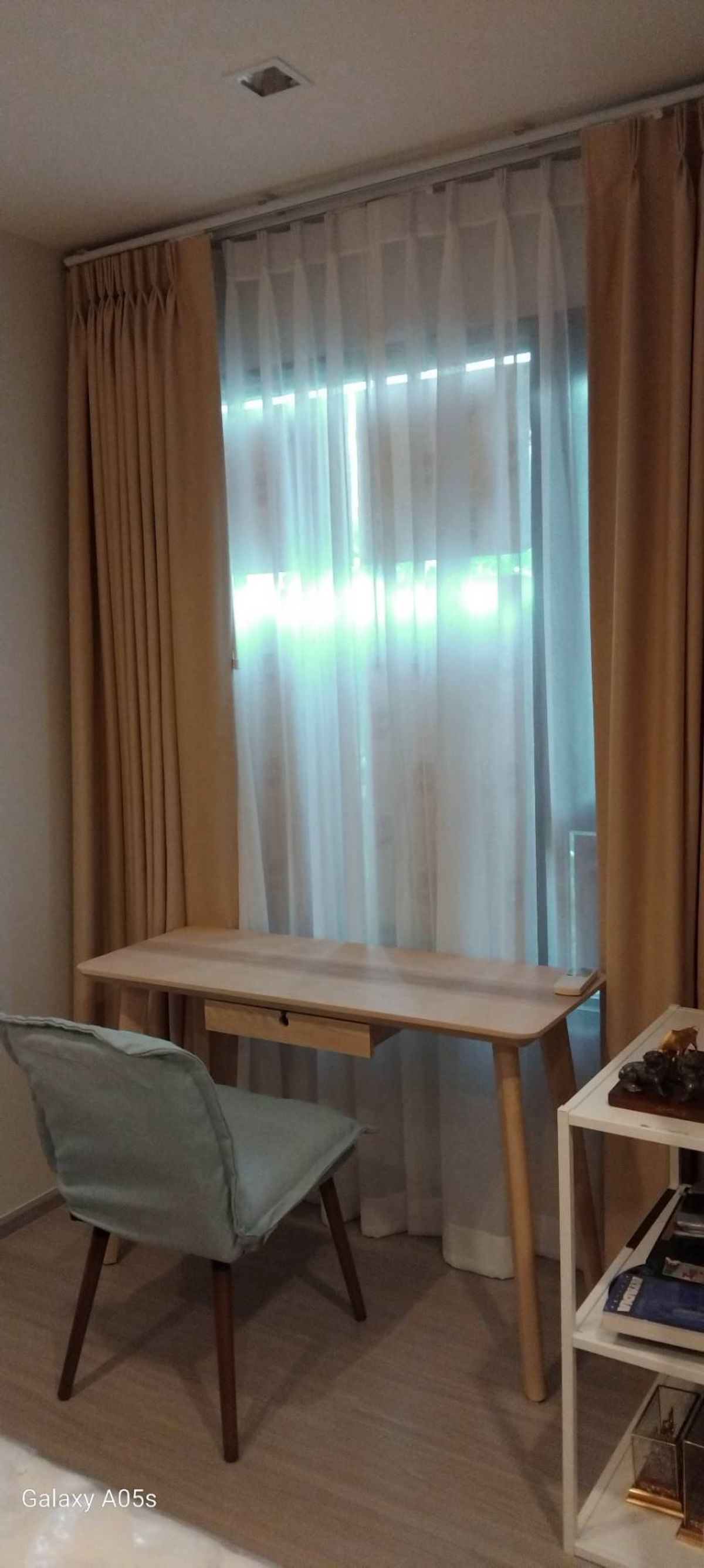 For SaleCondoThaphra, Talat Phlu, Wutthakat : Pool View close to BTS Talad Plu, Fully furnished, Sell with tenant 081-245-7349