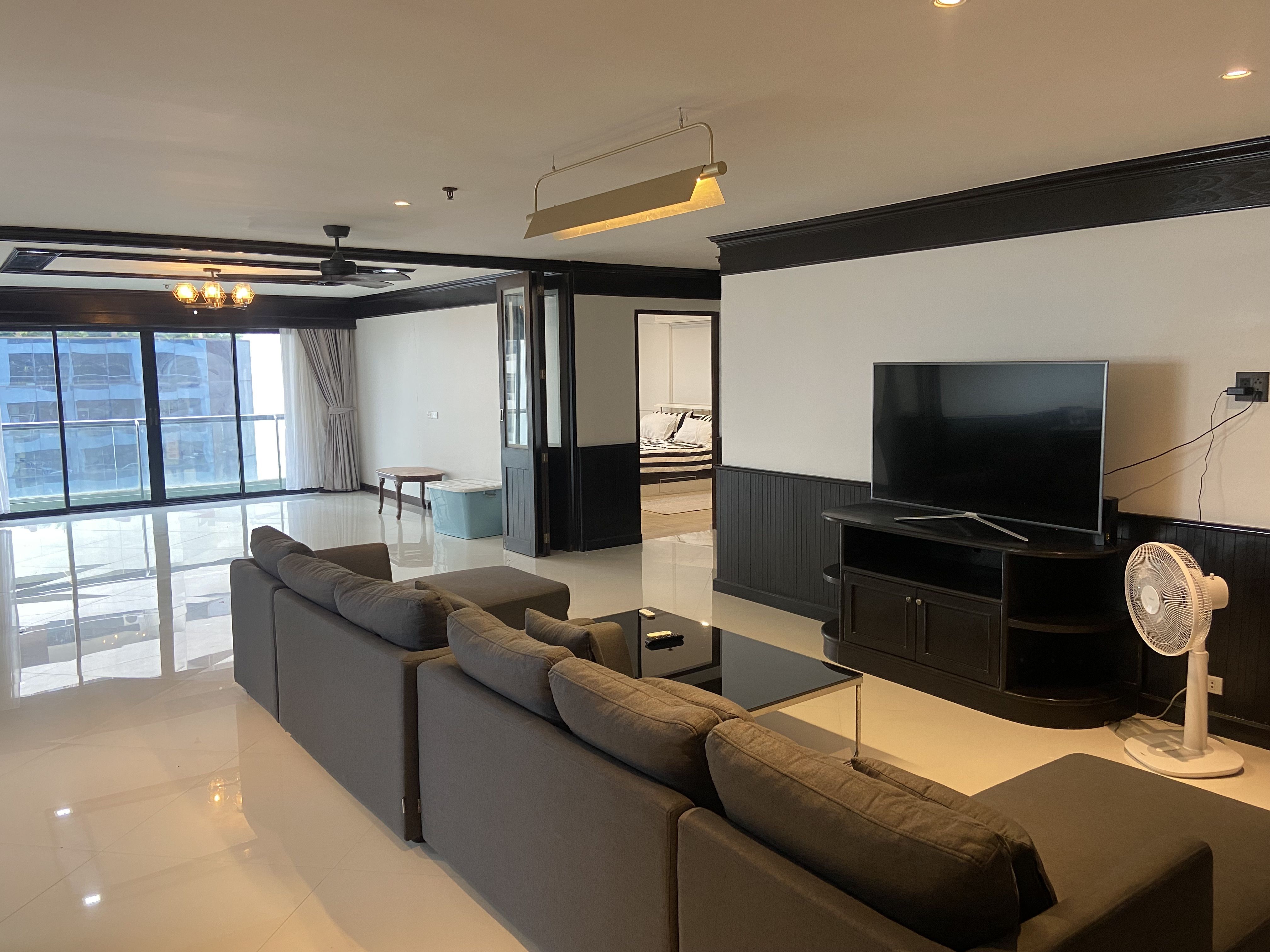 ขายคอนโดสุขุมวิท อโศก ทองหล่อ : ขาย คอนโด 3 ห้องนอน ในโครงการ Baan Prompong U5623212